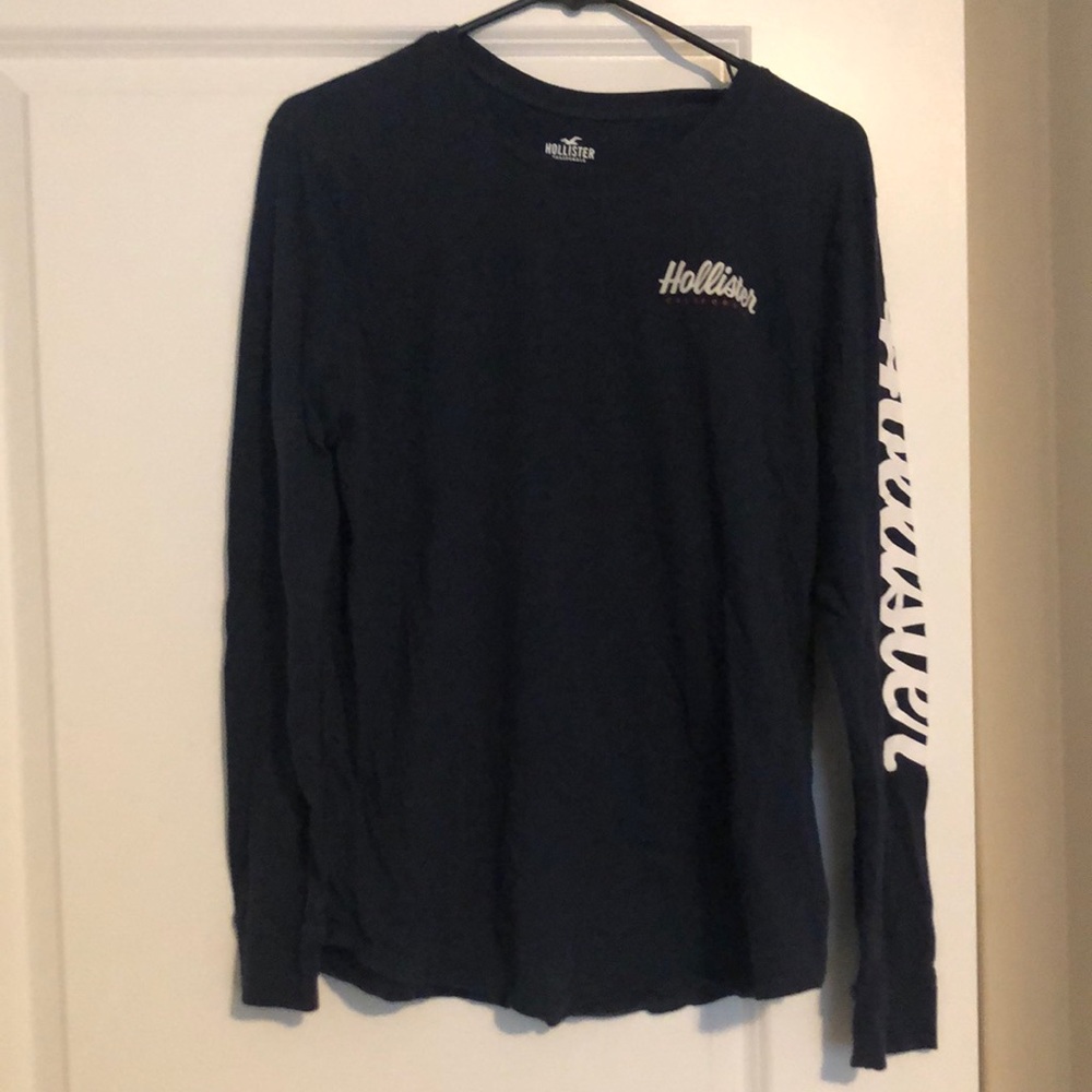 Hollister long sleeve T-shirt